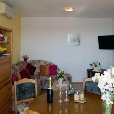 Appartement Alenka *
